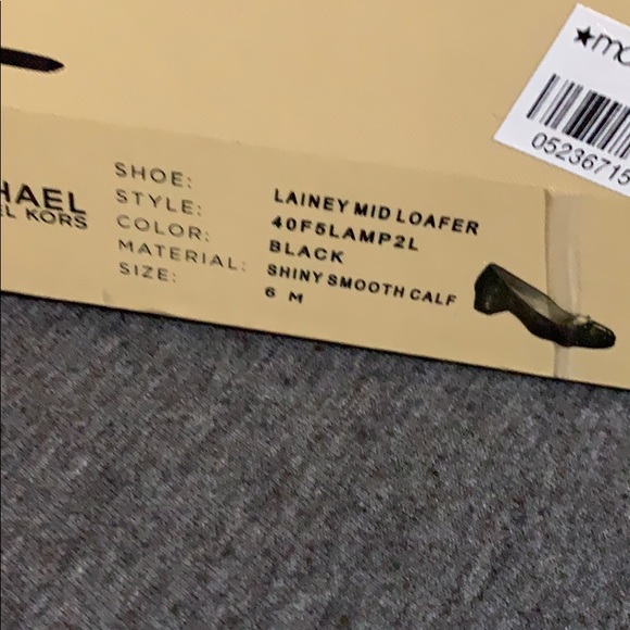 MICHAEL KORS LAINEY MID LOAFER - Picture 4 of 4